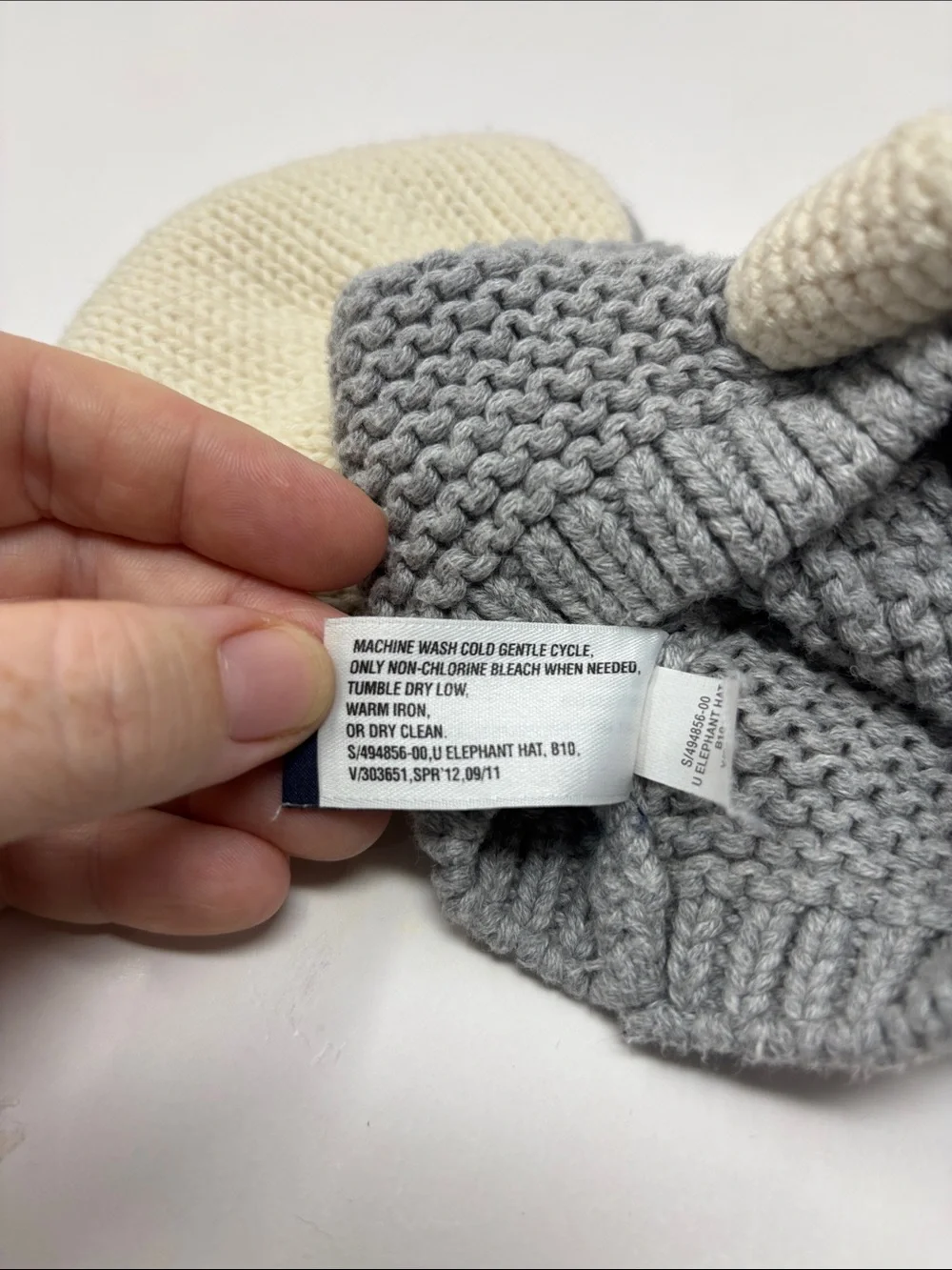 Baby Gap Knit Elephant Hat Size: 0-3 Months Gray/Tan